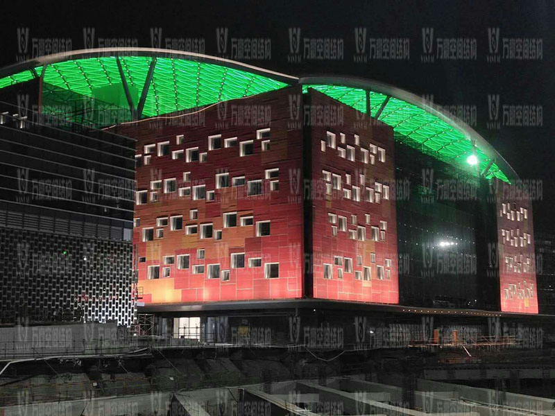 ETFE膜結(jié)構(gòu)有什么特點(diǎn)？?ETFE膜結(jié)構(gòu)可用于哪些建筑？