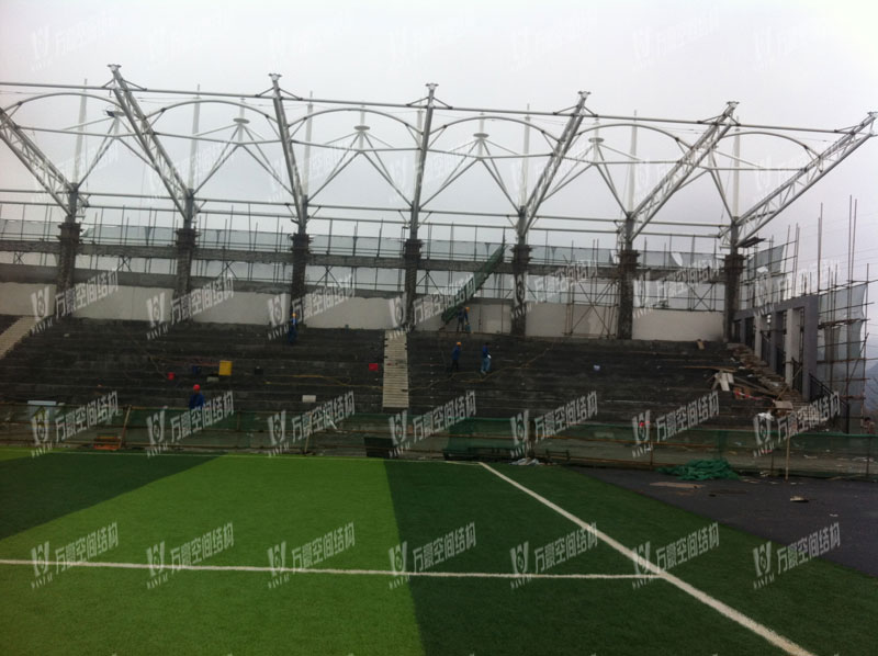 遵義職院異型鋼結(jié)構(gòu)項目