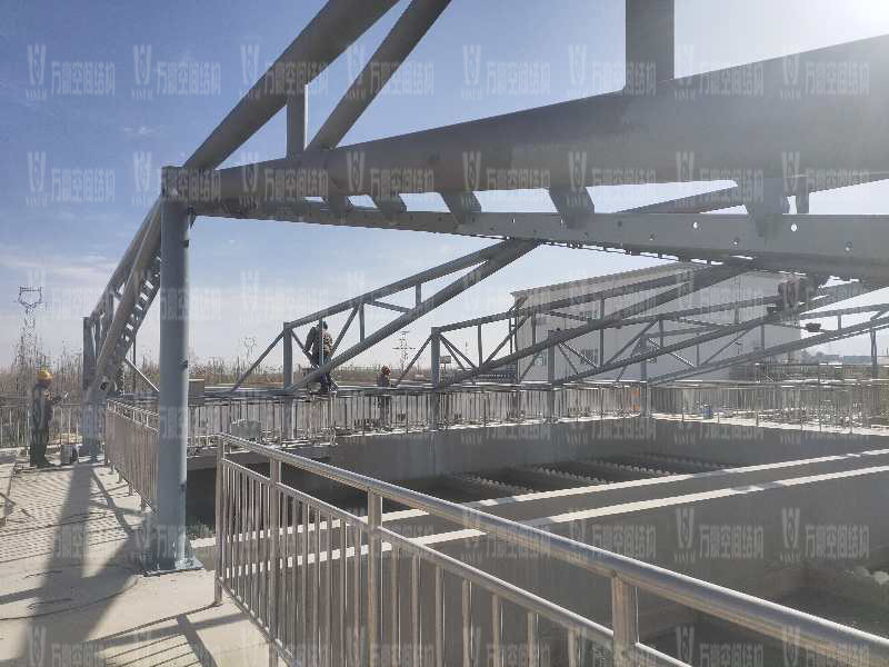 格爾木工業(yè)園污水池異型鋼結(jié)構(gòu)項目