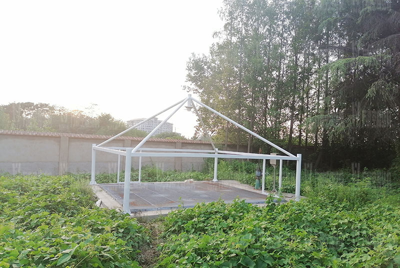 亳州市污水處理廠(chǎng)一期氧化溝密封升級(jí)改造工程施工中