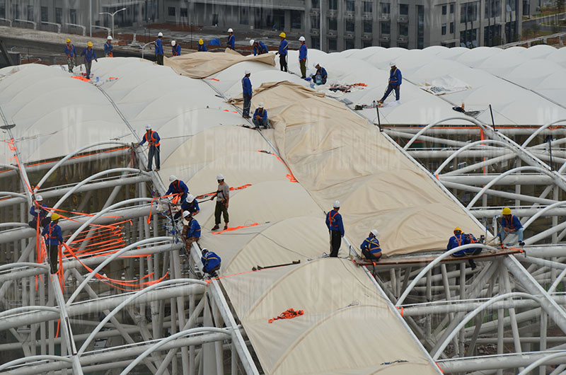 萬豪空間結(jié)構(gòu)員工到杭州亞運會棒（壘）球體育文化中心膜結(jié)構(gòu)項目學習交流