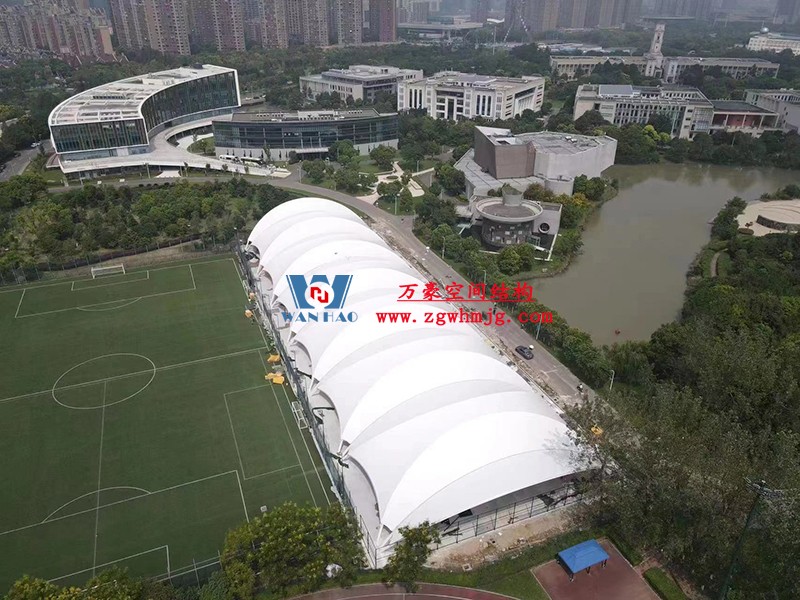 寧波諾丁漢大學(xué)室外運(yùn)動(dòng)場(chǎng)地改擴(kuò)建項(xiàng)目膜結(jié)構(gòu)工程完工