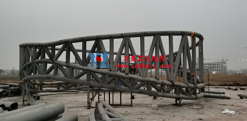 四川南充電影學院景觀膜結(jié)構(gòu)工程位于四川省南充市，此工程由寧波萬豪空間結(jié)構(gòu)工程有限公司承建。  四川南充電影學院景觀膜結(jié)構(gòu)工程  四川南充電影學院景觀膜結(jié)構(gòu)工程  四川南充電影學院景觀膜結(jié)構(gòu)工程  四川南充電影學院景觀膜結(jié)構(gòu)工程  四川南充電影學院景觀膜結(jié)構(gòu)工程  四川南充電影學院景觀膜結(jié)構(gòu)工程  四川南充電影學院景觀膜結(jié)構(gòu)工程  四川南充電影學院景觀膜結(jié)構(gòu)工程  四川南充電影學院景觀膜結(jié)構(gòu)工程  四川南充電影學院景觀膜結(jié)構(gòu)工程  四川南充電影學院景觀膜結(jié)構(gòu)工程