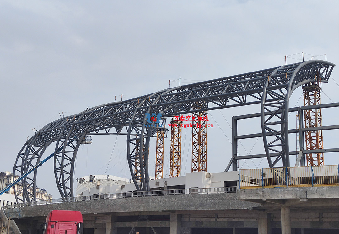 瑞麗國(guó)際文體中心建設(shè)項(xiàng)目體育場(chǎng)屋面膜結(jié)構(gòu)工程