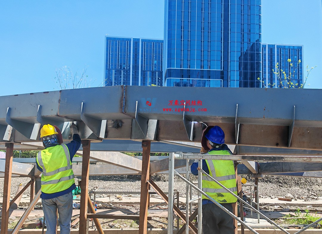 攻堅(jiān)克難，全速推進(jìn)|這個ETFE商業(yè)天幕迎來新進(jìn)展