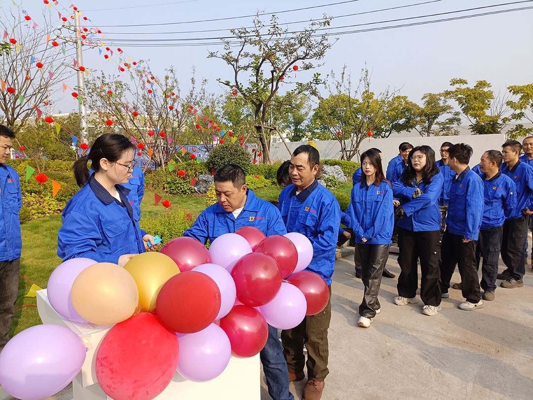 萬(wàn)豪集團(tuán)|喜迎喬遷，盛啟新章！