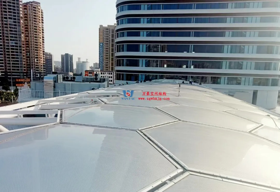 廣州茂名總匯天街商業(yè)街ETFE膜結(jié)構(gòu)項(xiàng)目