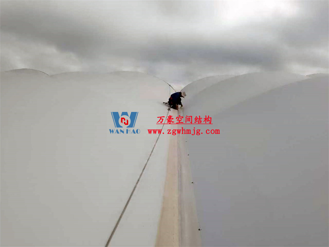 非洲杯肯尼亞體育場PTFE鋼膜結(jié)構(gòu)屋面工程