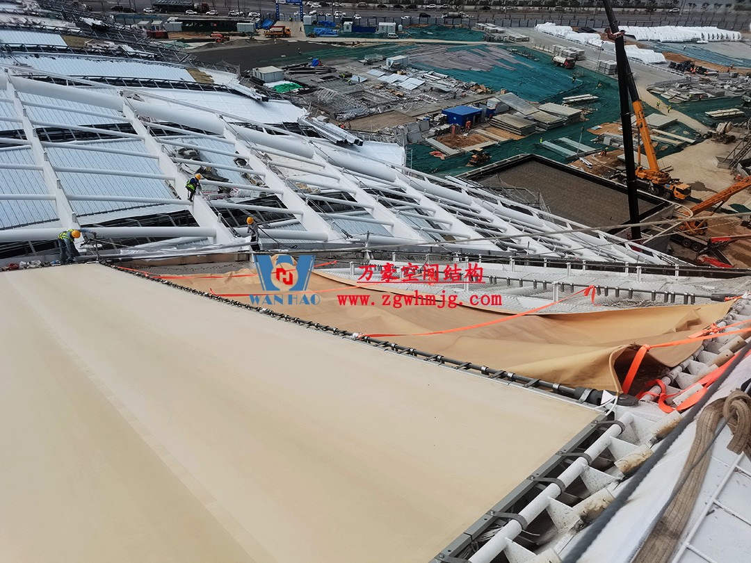 鄭州中原高鐵港數(shù)字展貿城ETFE膜結構 PTFE膜結構項目