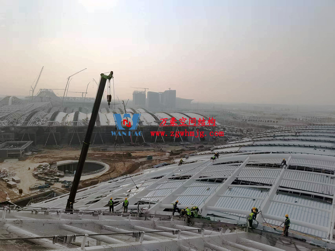鄭州中原高鐵港數(shù)字展貿城ETFE膜結構 PTFE膜結構項目