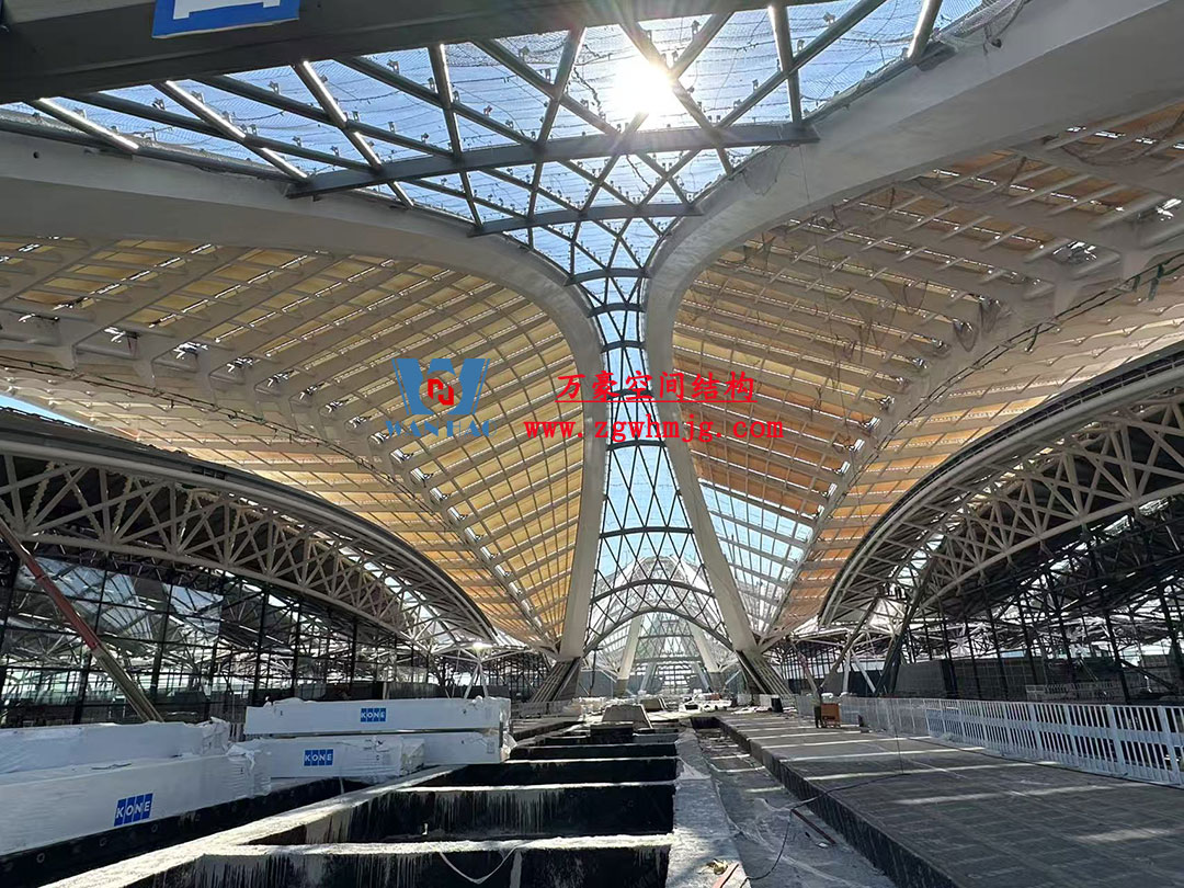 鄭州中原高鐵港數(shù)字展貿(mào)城ETFE PTFE膜結(jié)構(gòu)項(xiàng)目