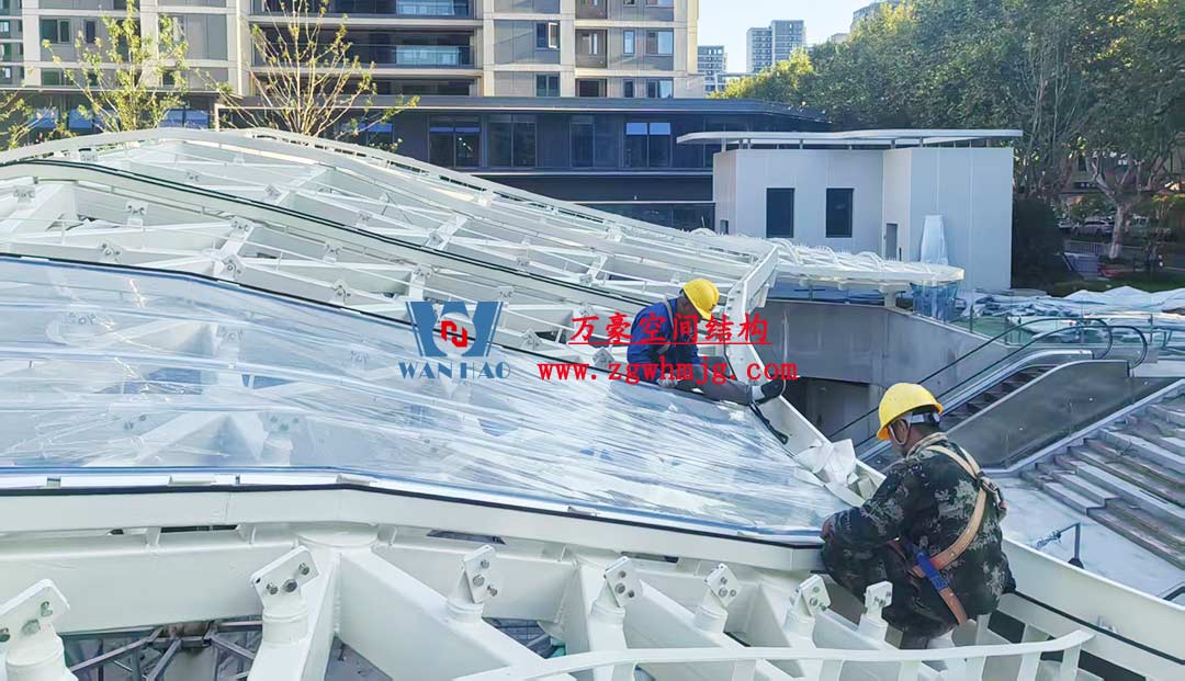安吉縣人民路地塊房產(chǎn)開發(fā)ETFE膜結(jié)構項目
