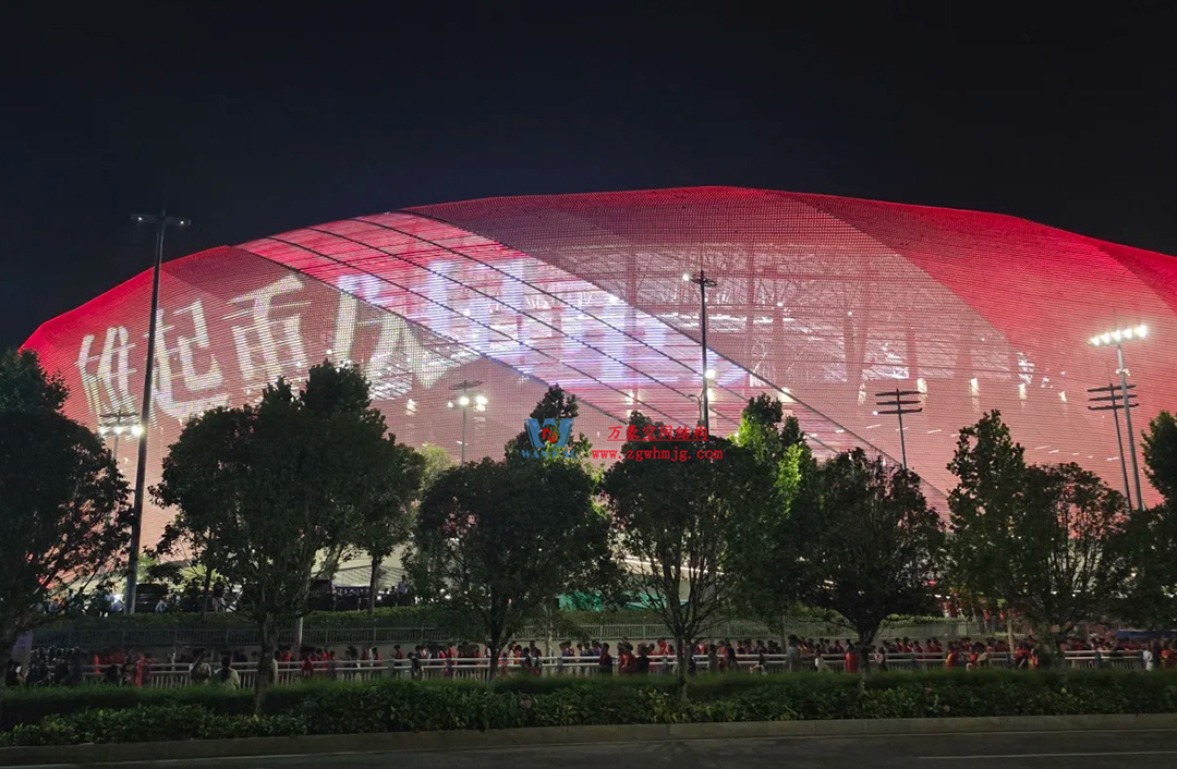 2026 中超球場(chǎng)巡禮?重慶篇｜身披 ETFE「科技薄紗」，龍興足球場(chǎng)點(diǎn)亮山城足球新未來(lái)！