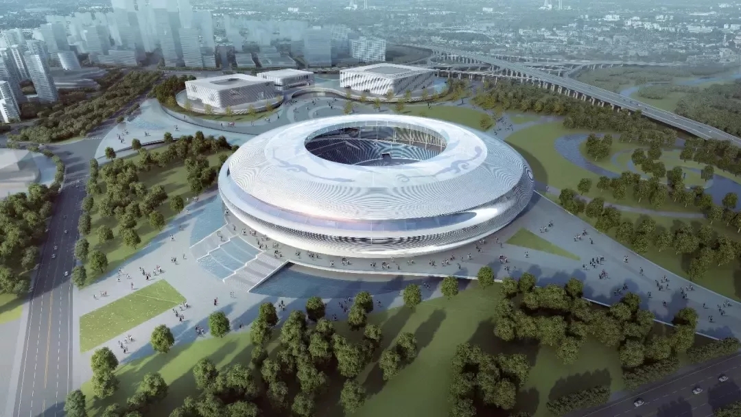 成都大運會主場館進入鋼結(jié)構(gòu)施工，“飛碟”造型顯雛形