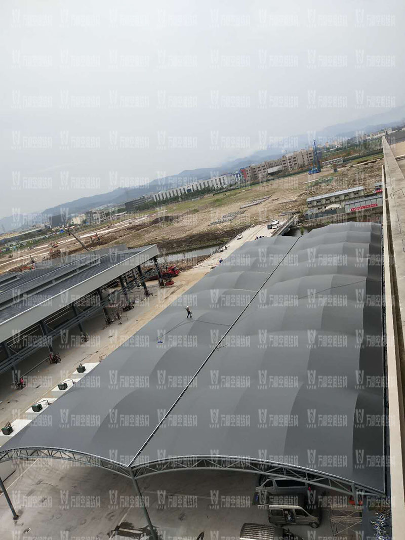 張拉膜結(jié)構工程施工需要注意哪些事項？如何提高張拉膜結(jié)構工程質(zhì)量？