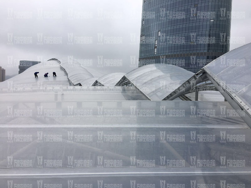 ETFE膜結(jié)構(gòu)膜材幾層最好？鍍點ETFE膜結(jié)構(gòu)好用嗎？