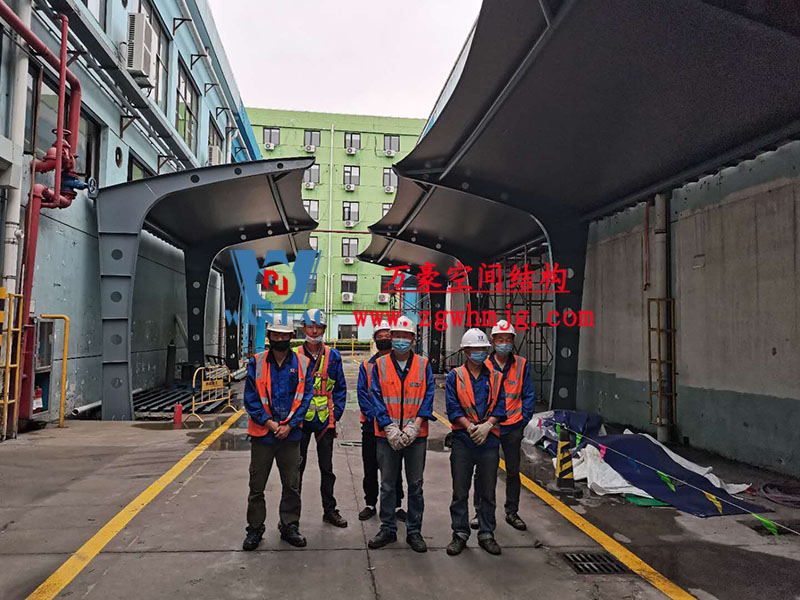 膜結(jié)構(gòu)停車車棚哪里好？專業(yè)膜結(jié)構(gòu)單車棚怎么選擇？