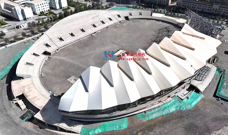 緊抓施工進(jìn)度|這個(gè)體育場PTFE膜結(jié)構(gòu)工程有最新動(dòng)態(tài)