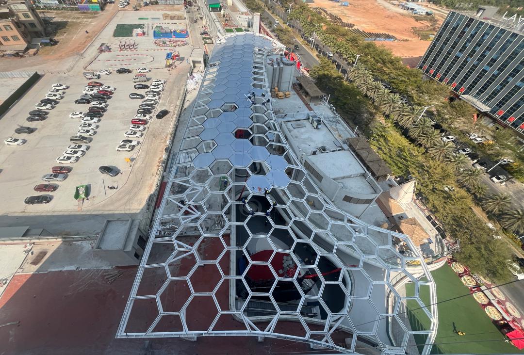 廣州茂名總匯天街商業(yè)街鋼結(jié)構(gòu)工程