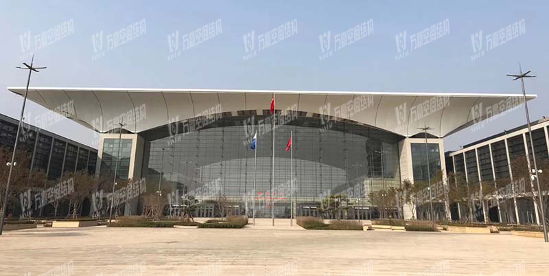 萬(wàn)豪空間結(jié)構(gòu)重大項(xiàng)目現(xiàn)場(chǎng)學(xué)習(xí)觀摩會(huì)